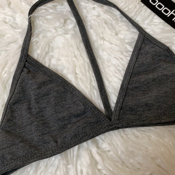 Boohoo Gray Triangle Bralette - Picture 2 of 6